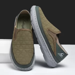 New Spring Breathable Sneakers Men Casual Shoes Lightweight Slip On Loafers Men Outdoor Shoes Walking Elastic Pantshoes Flats 1